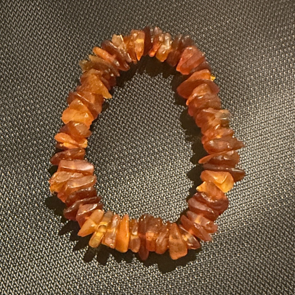 Chic Amber Chips Bracelet